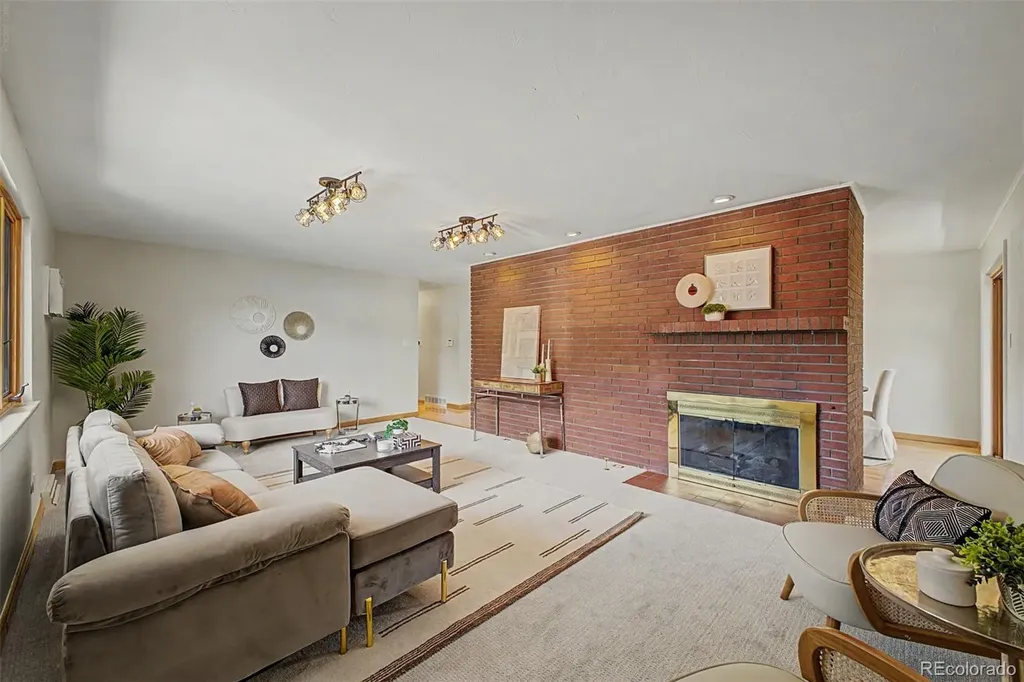 1511 S Cherry Street Denver CO 80222