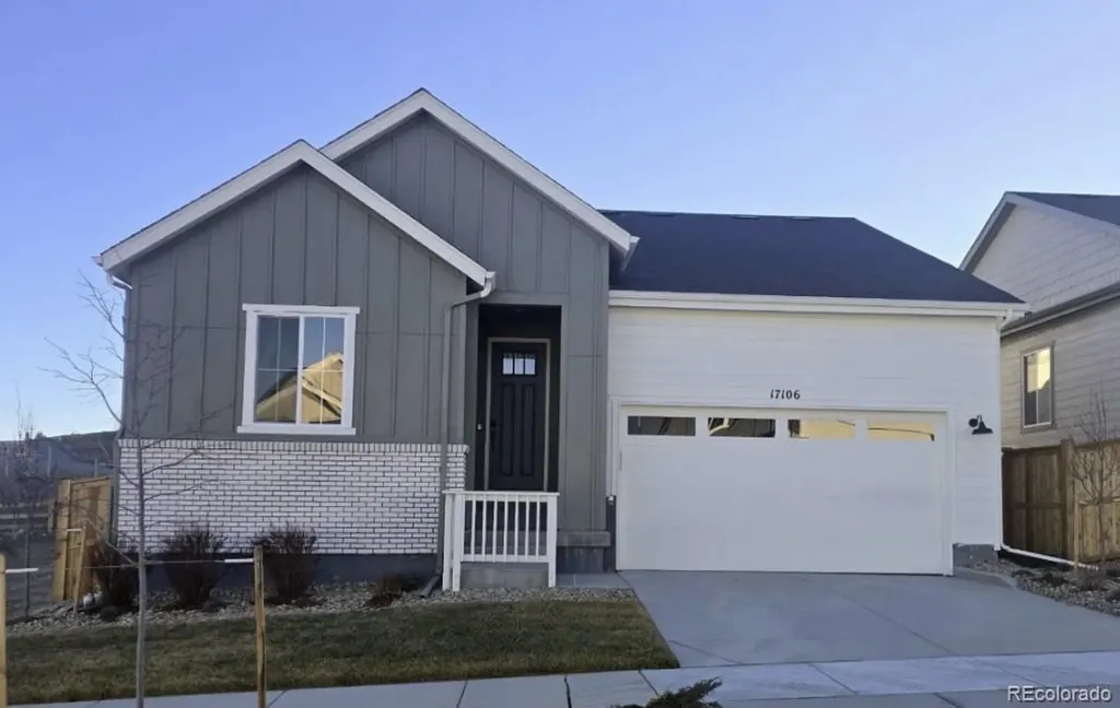 Arvada CO, 17106 W 92nd Loop