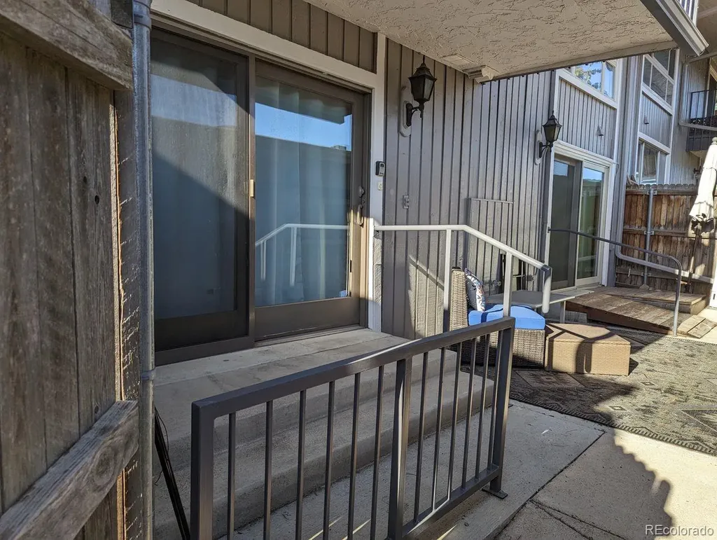 6495 E Happy Canyon Road Denver CO 80237