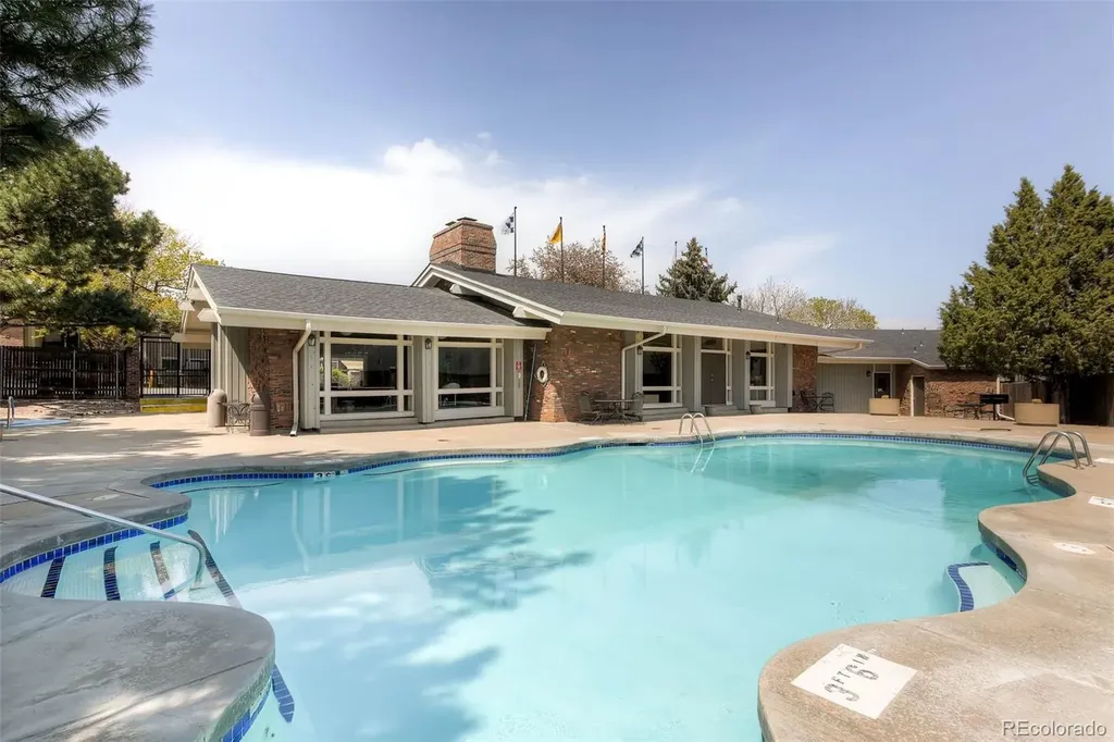 6495 E Happy Canyon Road Denver CO 80237