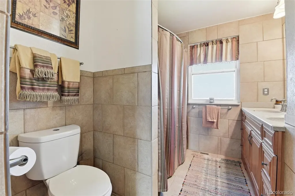 7942 S Corona Court Centennial CO 80122