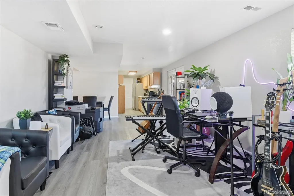 7942 S Corona Court Centennial CO 80122