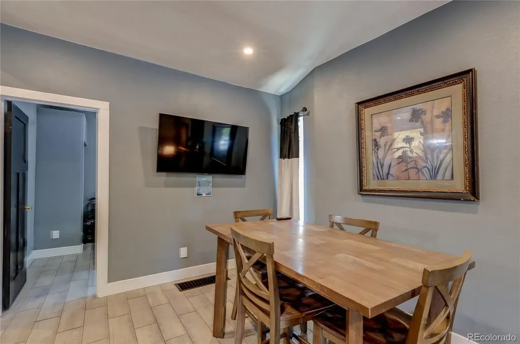 638 S Lincoln Street Denver CO 80209