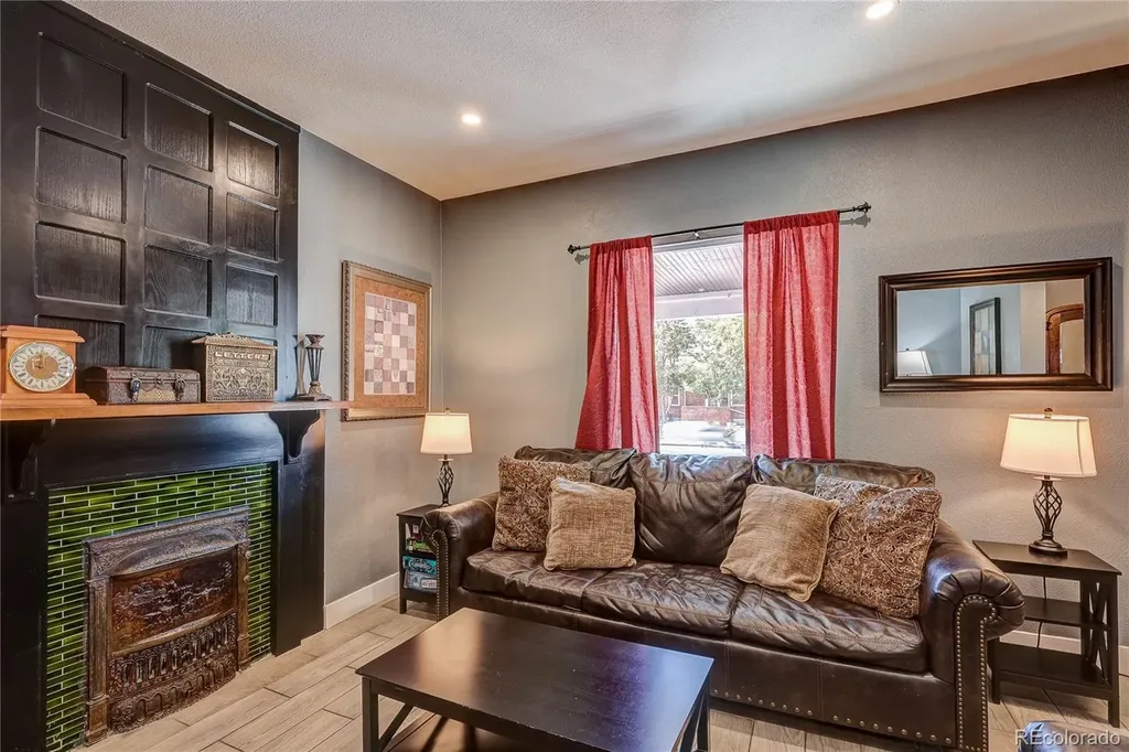 638 S Lincoln Street Denver CO 80209