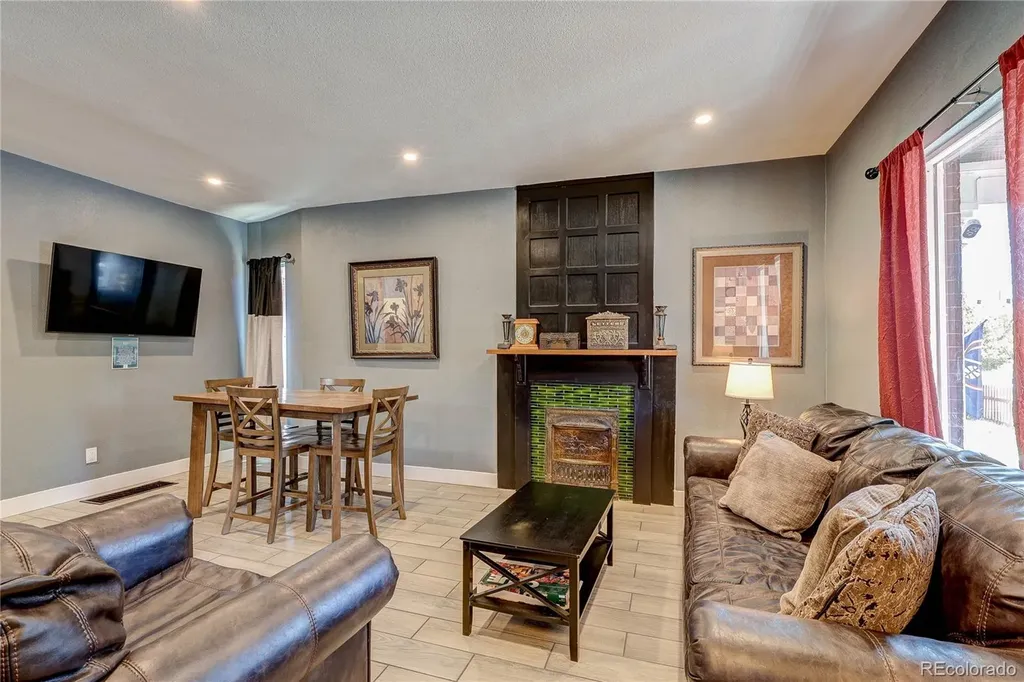 638 S Lincoln Street Denver CO 80209