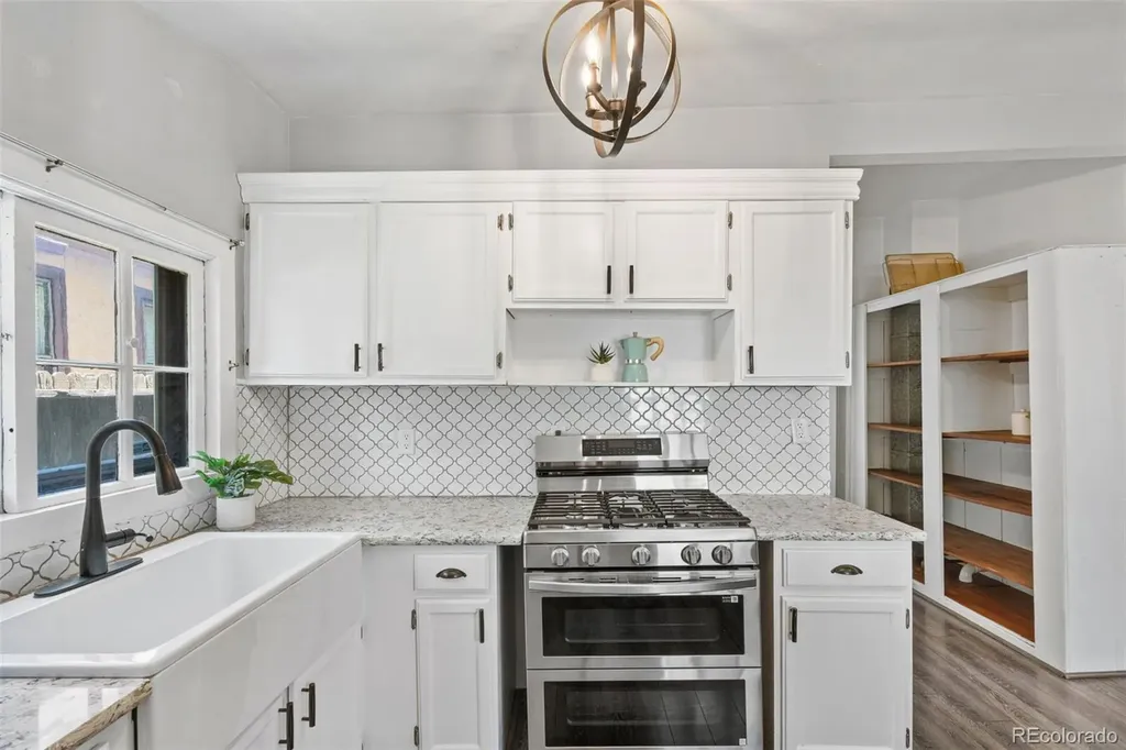 704 E High Street Colorado Springs CO 80903