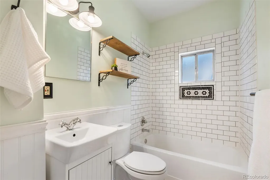 704 E High Street Colorado Springs CO 80903