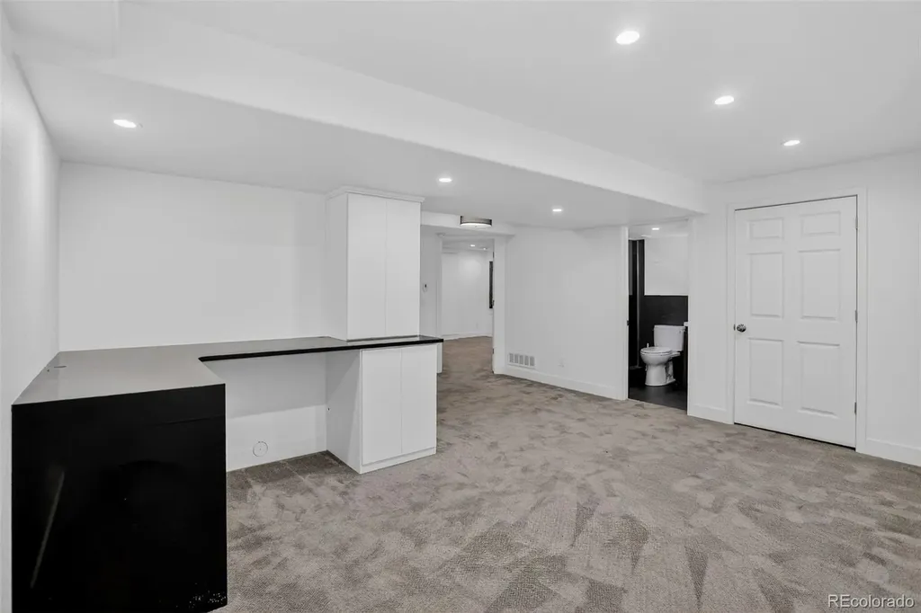 8031 E Bayaud Avenue Denver CO 80230