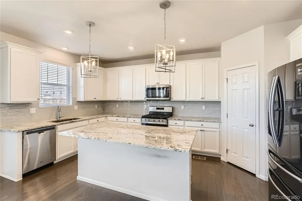 15994 E Otero Circle Englewood CO 80112