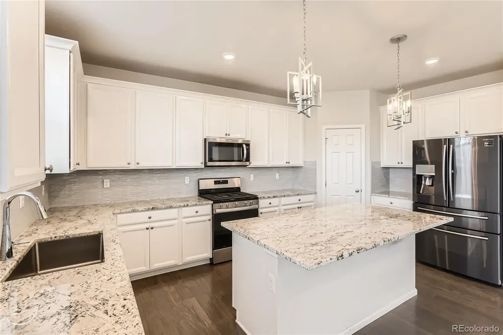 15994 E Otero Circle Englewood CO 80112