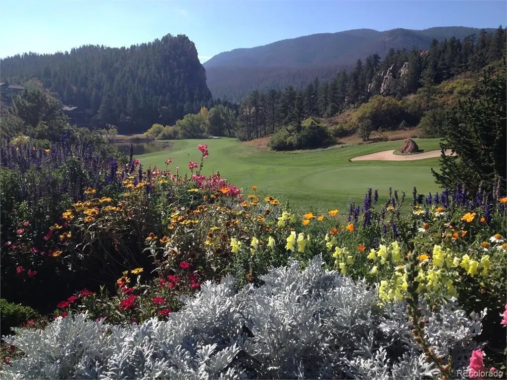 6640 Perry Park Boulevard Larkspur CO 80118
