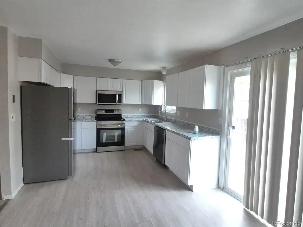 16743 E Kenyon Drive Aurora CO 80013