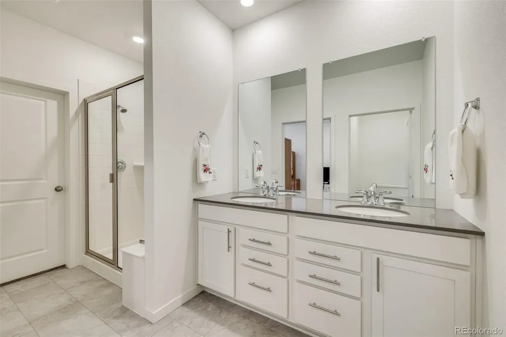 5125 N Quemoy Street Aurora CO 80019
