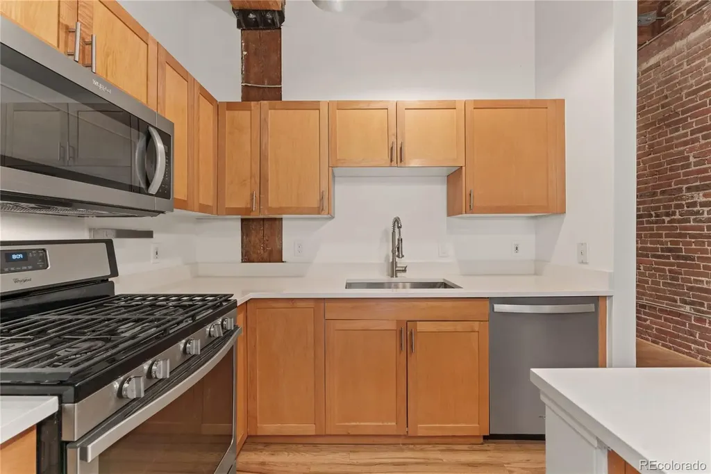 2960 Inca Street Denver CO 80202