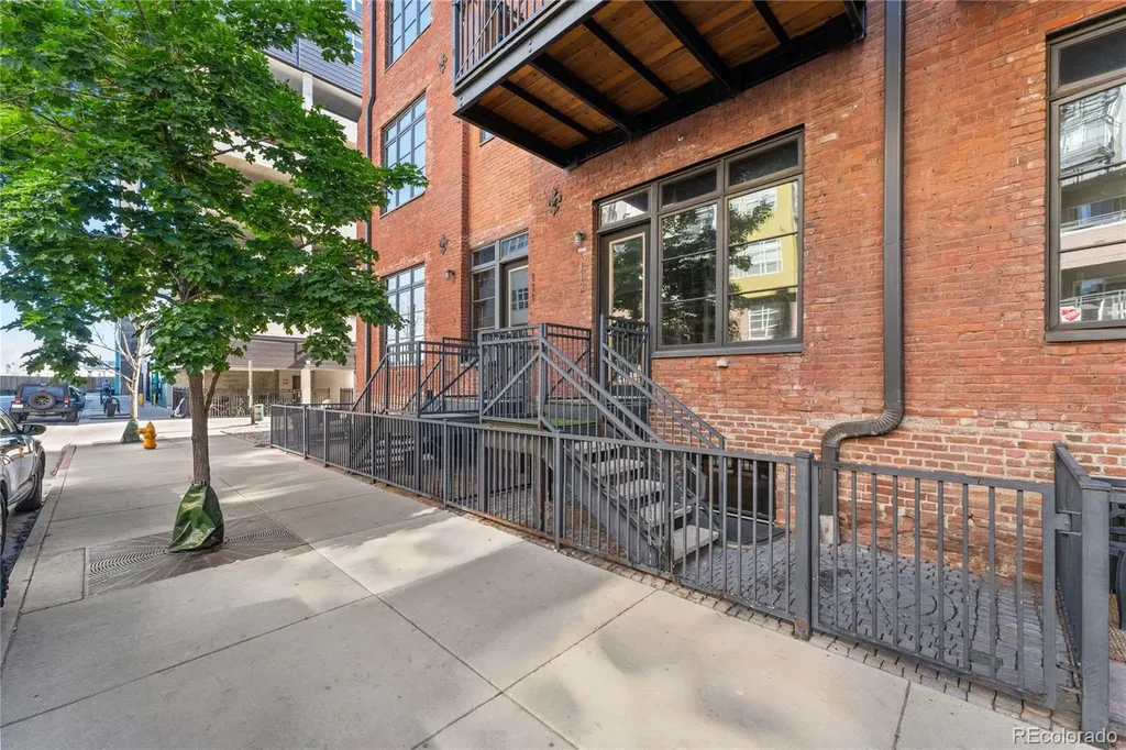 2960 Inca Street Denver CO 80202