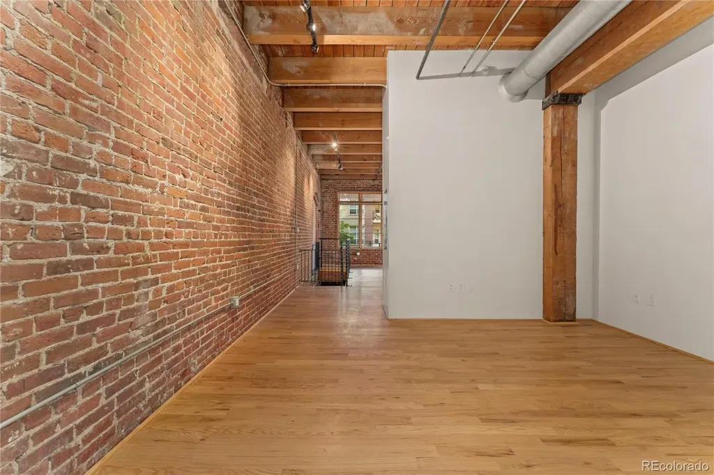 2960 Inca Street Denver CO 80202