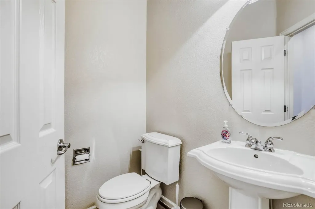 2412 White Wing Road Johnstown CO 80534