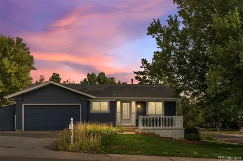 1821 S Yank Court Lakewood CO 80228
