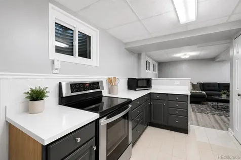 1821 S Yank Court Lakewood CO 80228