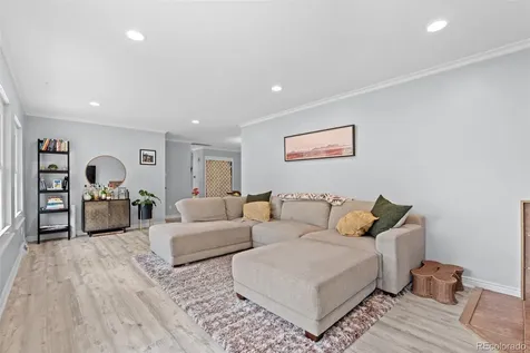 1821 S Yank Court Lakewood CO 80228