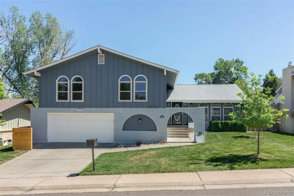 3984 S Whiting Way Denver CO 80237