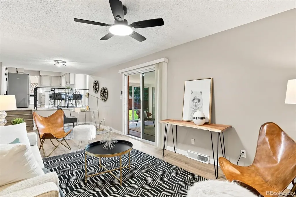 1561 S Kendall Street Lakewood CO 80232