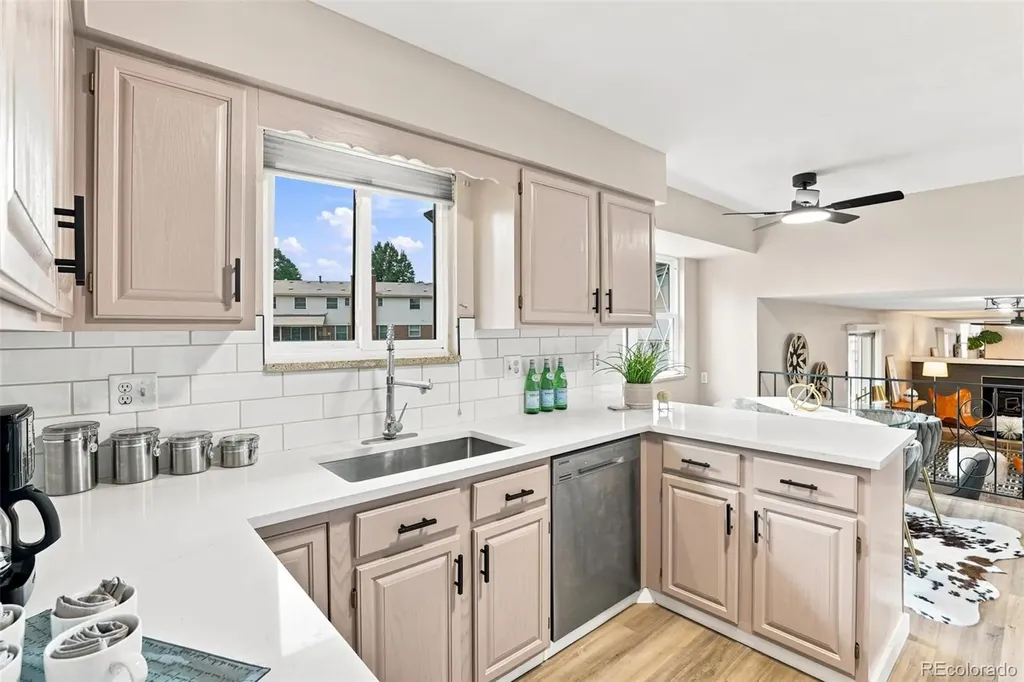 1561 S Kendall Street Lakewood CO 80232