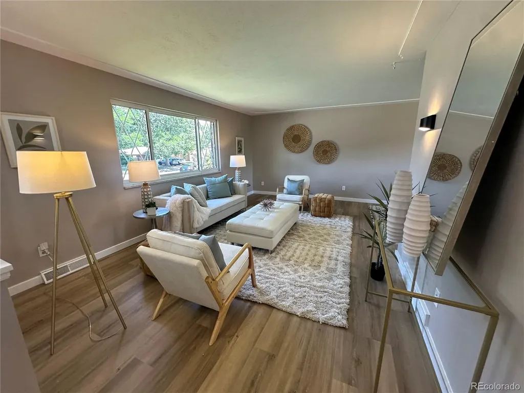 1561 S Kendall Street Denver CO 80232