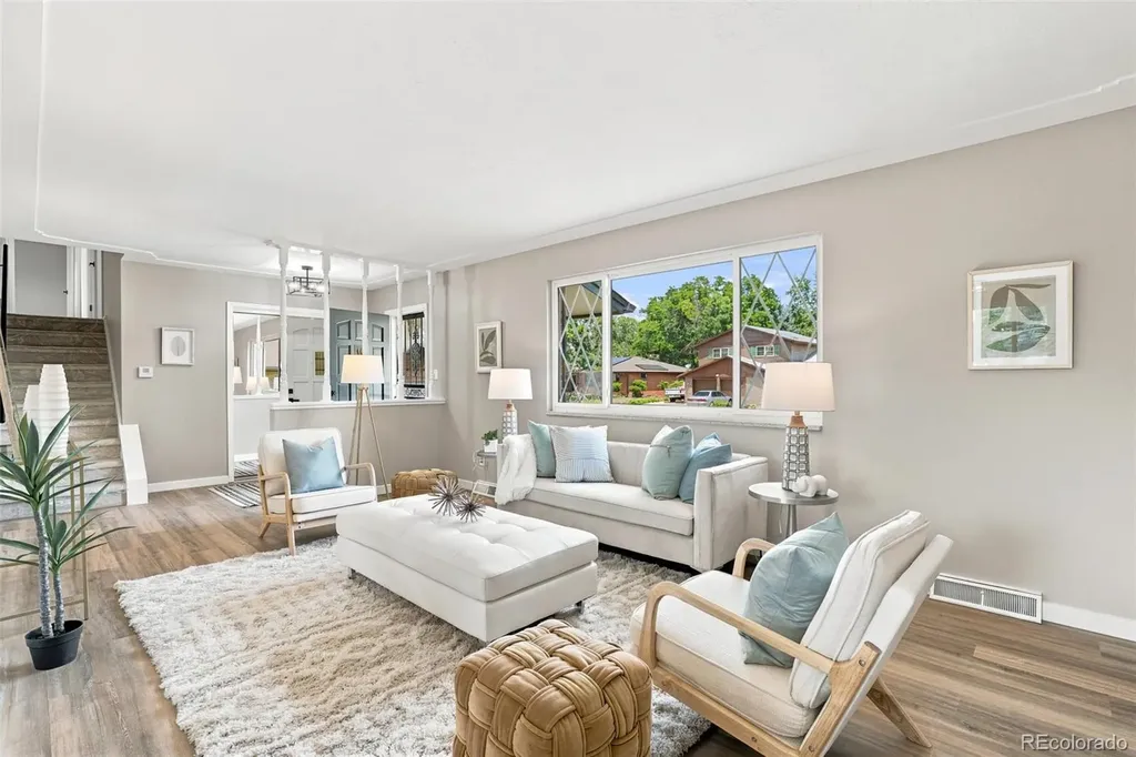 1561 S Kendall Street Lakewood CO 80232
