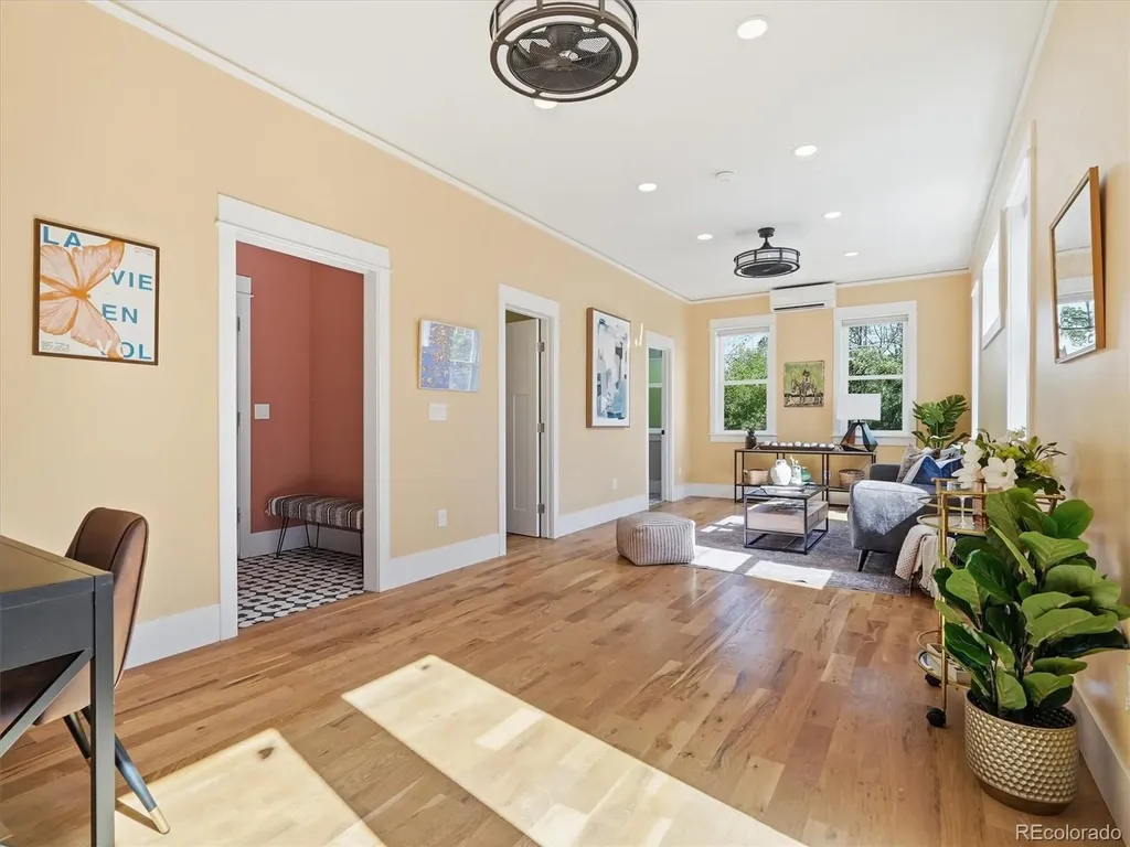 3331 W Scott Place Denver CO 80211