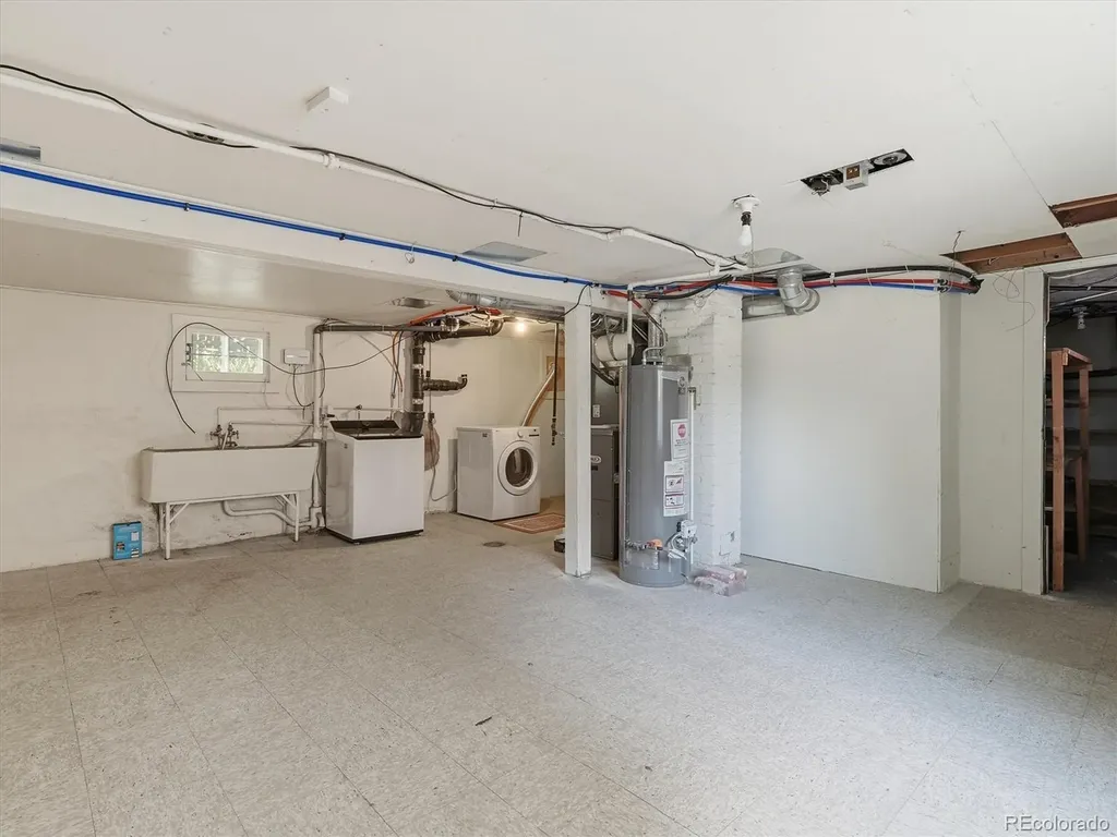 3331 W Scott Place Denver CO 80211