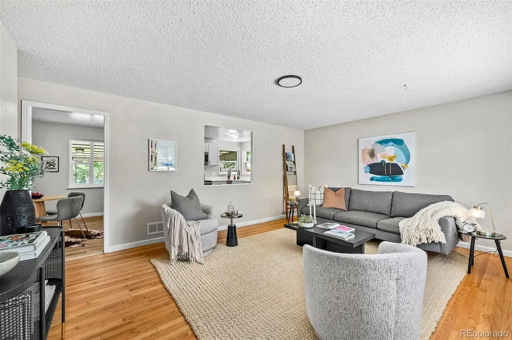 30 Ames Street Lakewood CO 80226