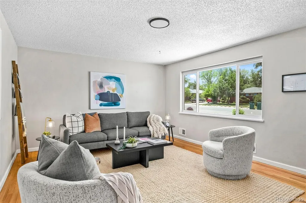 30 Ames Street Lakewood CO 80226