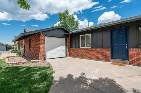 30 Ames Street Lakewood CO 80226