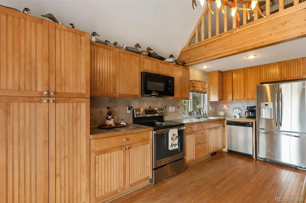 11396 County Road 102 Guffey CO 80820