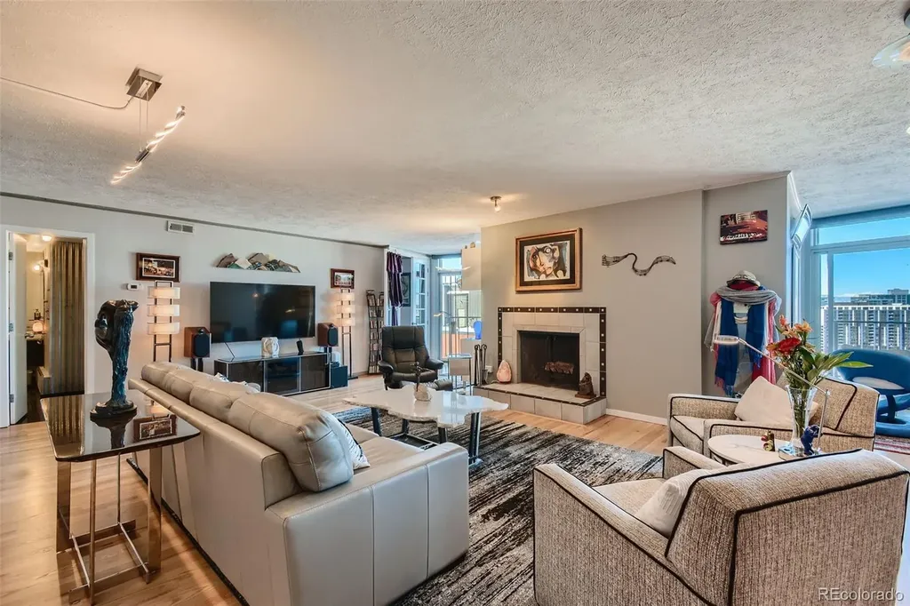 1777 Larimer Street Denver CO 80202
