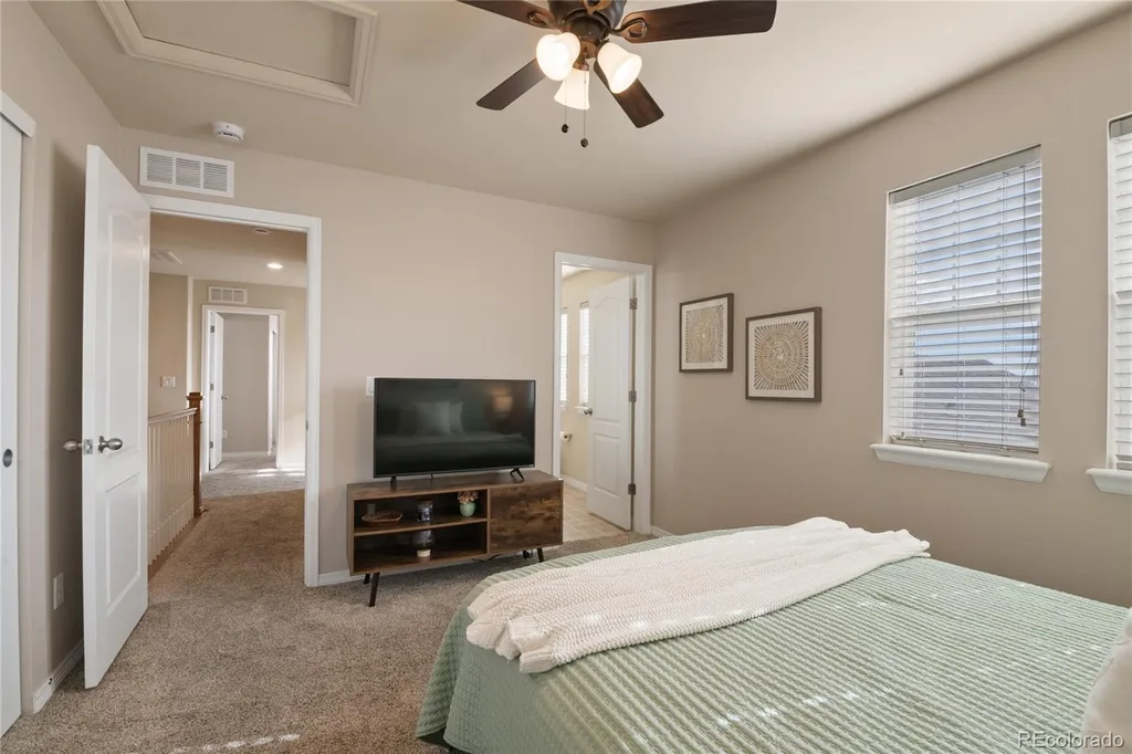 5563 S Elk Court Aurora CO 80016