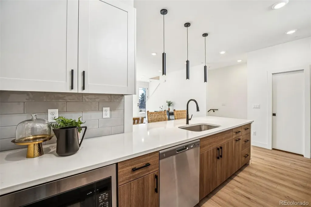 1422 Pierce Street Lakewood CO 80214