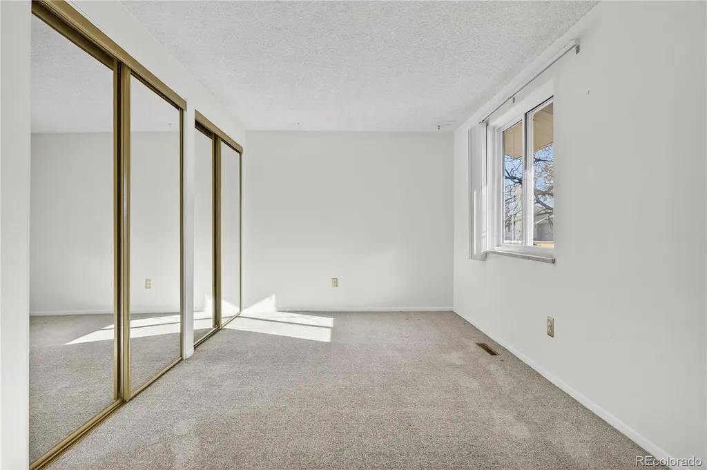 1281 S Troy Street Aurora CO 80012