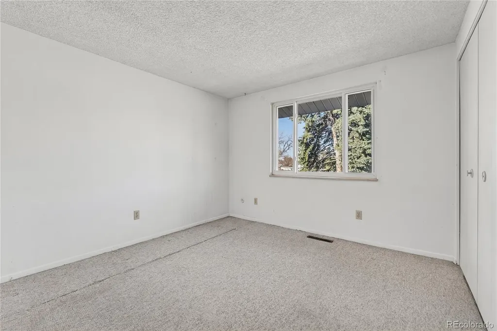 1281 S Troy Street Aurora CO 80012