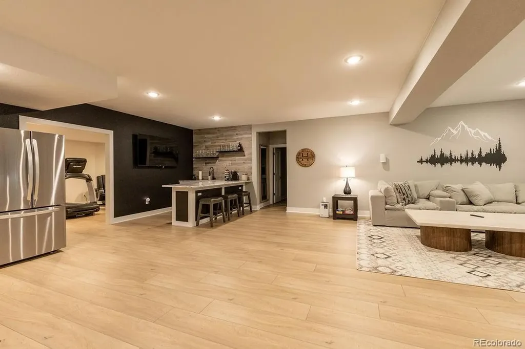 8677 Big Thompson Street Littleton CO 80125