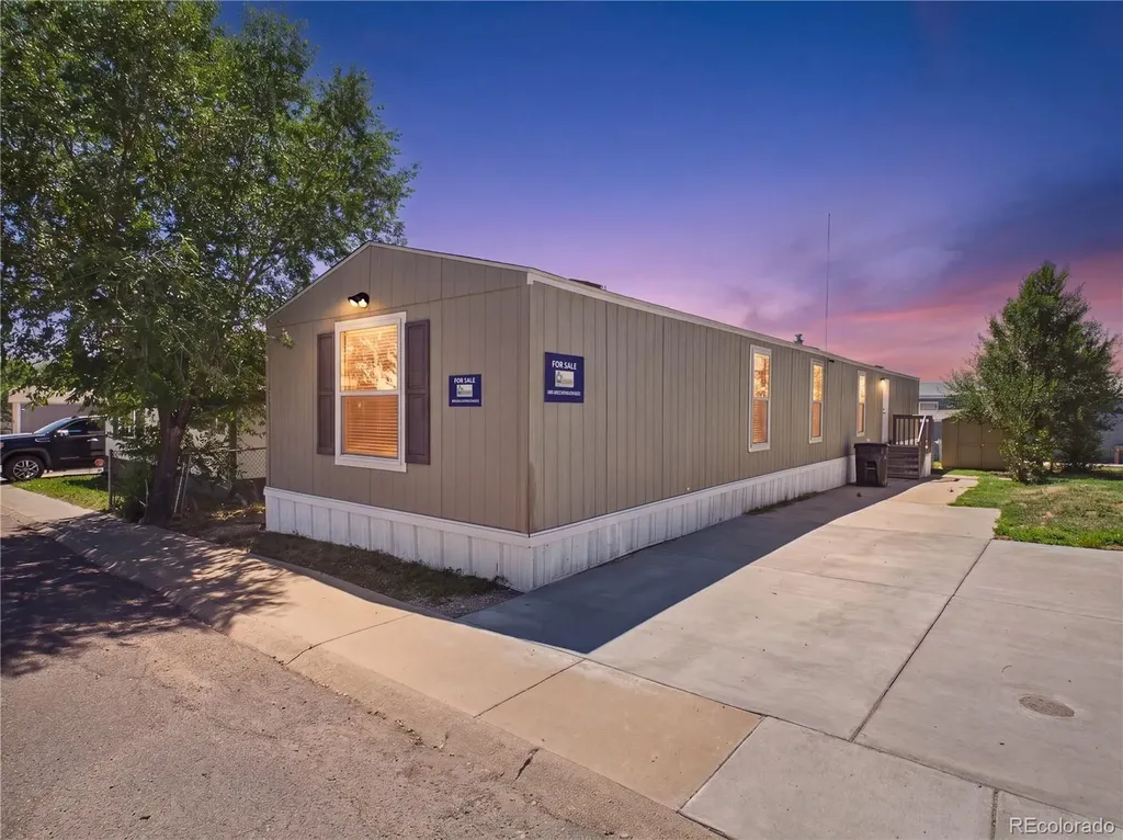 4210 E 100th Avenue Denver CO 80229