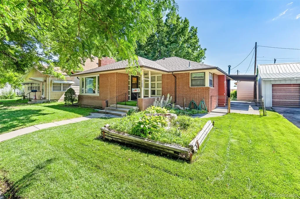 322 Emerson Street Wray CO 80758