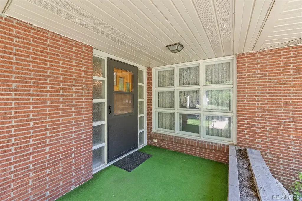 322 Emerson Street Wray CO 80758