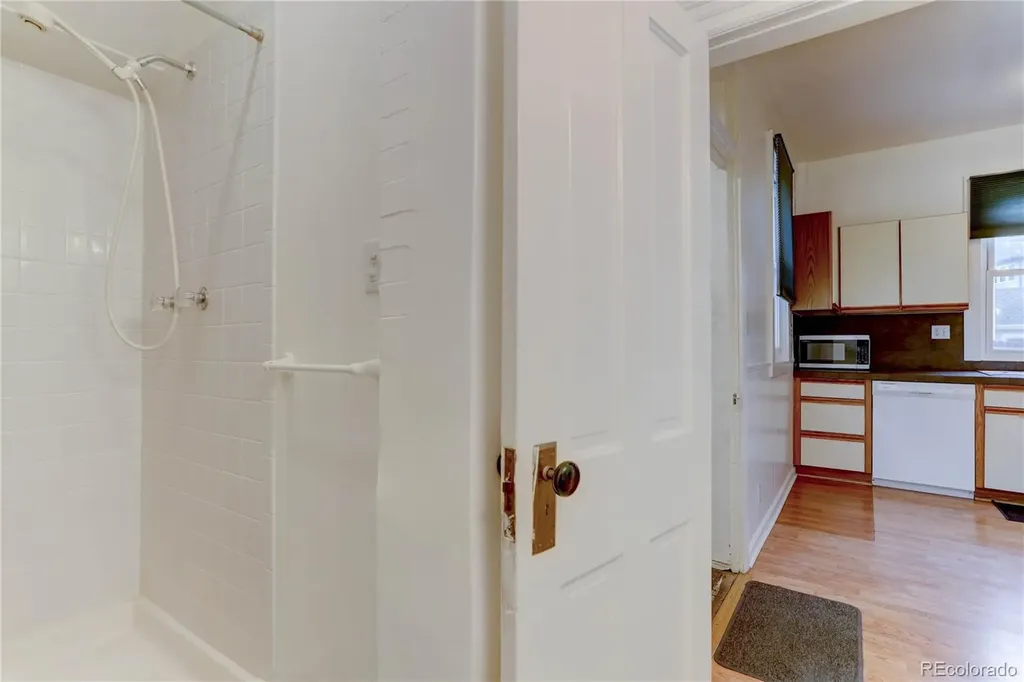 2437 W Caithness Place Denver CO 80211