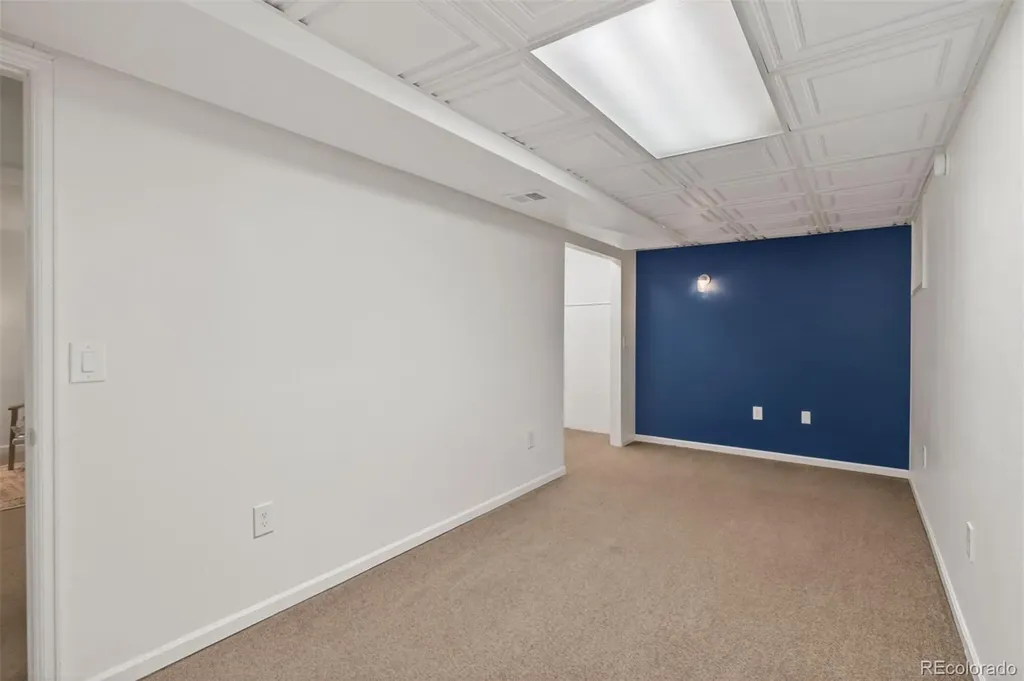 7862 S Vine Street Centennial CO 80122