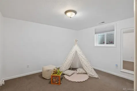 7862 S Vine Street Centennial CO 80122