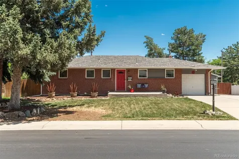 7862 S Vine Street Centennial CO 80122