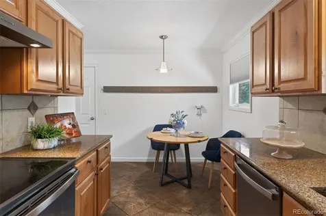 7862 S Vine Street Centennial CO 80122