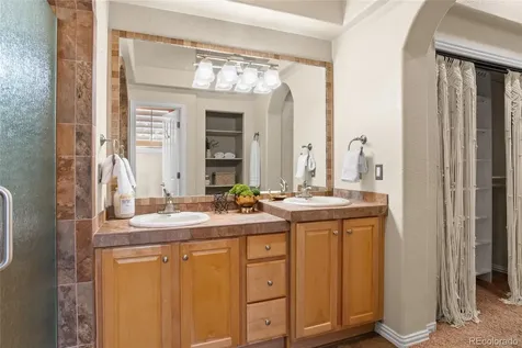 7428 S Catawba Way Aurora CO 80016